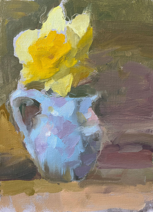 Daffy in mini jug