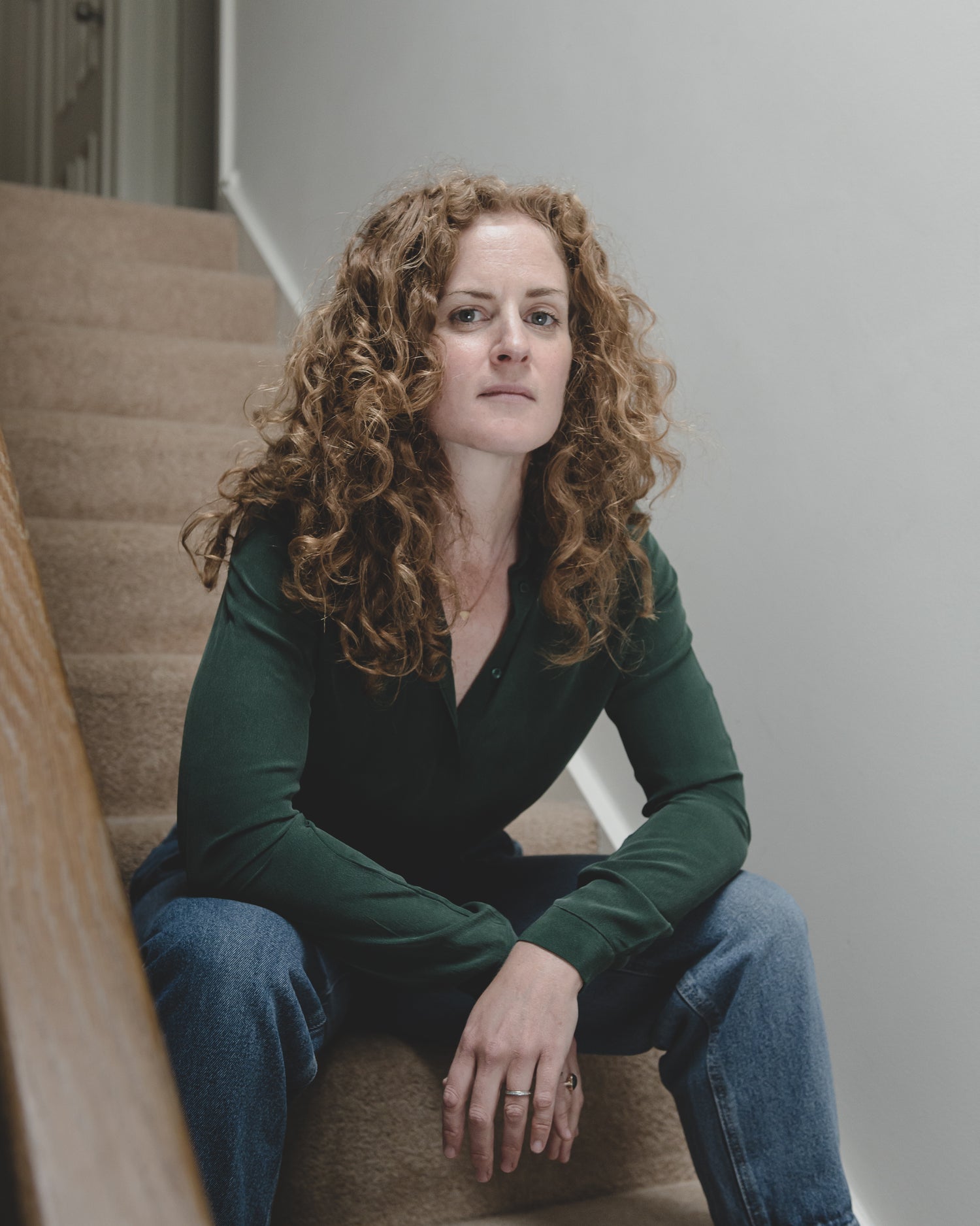 Sarah Manolescue is an observational artist